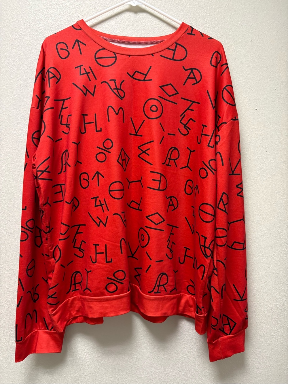 Western Branding Print Red/Black Crew Neck Pullover NWOT Sweatshirt Women’s 2XL